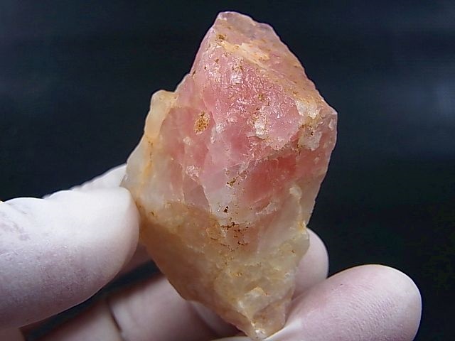 国産鉱物 ローズクォーツ（紅石英）大きな原石 長野県産② ローズクォーツ 原石 6.8kg｜天然石 原石 通販のキラリ石