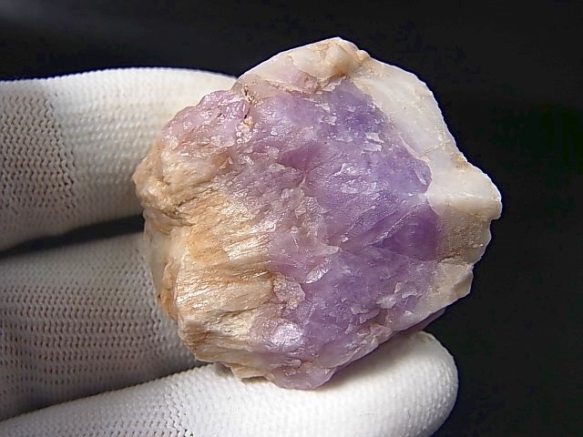 画像: フィンランド・ルカ産アメジスト原石 39.6g