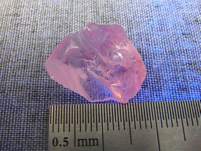 画像: ジュエリー品質：アフガニスタン産クンツアイト原石 2.2g