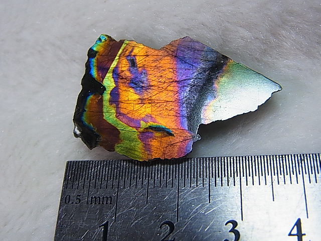 画像: フィンランド・ユレマー産スペクトロライト（パープルヴィオラミックス）研磨スライス（片面研磨） 7.8g