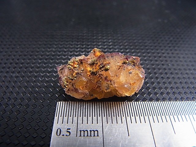 画像: ドイツ・ザクセン州産フローライト＆シデライト＆パイライト付き水晶 2.7g