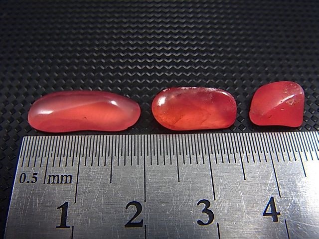 画像: アルゼンチン産クリアロードクロサイト（SA）研磨原石 3点セット トータル 3.1g