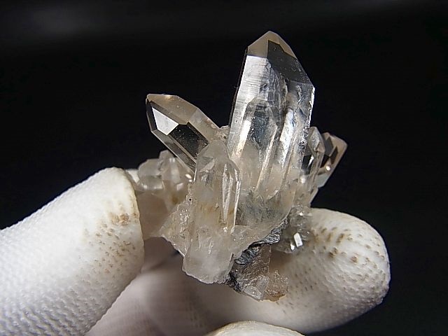 画像: スウェーデン・イェムトランド産ウォータークリア水晶クラスター 19.5g