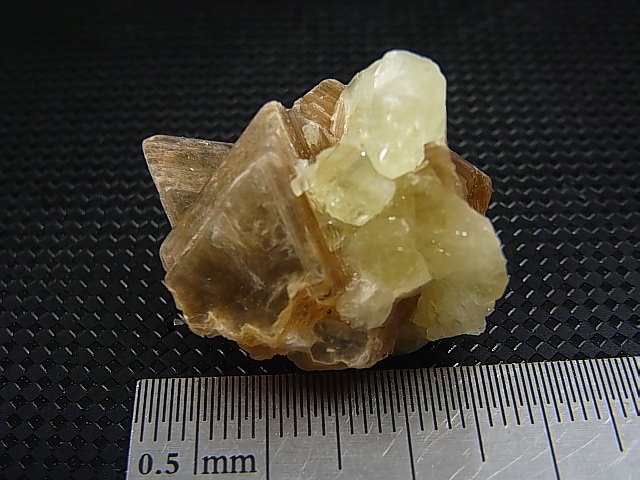 画像: ブラジル産ブラジリアナイト結晶＆ゴールデンスターマイカ原石 11.1g