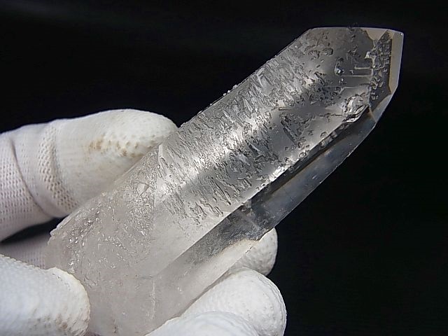 画像: タンザニア産レア蝕像着きクリア/モンドクオーツ・ポイント 83.2g