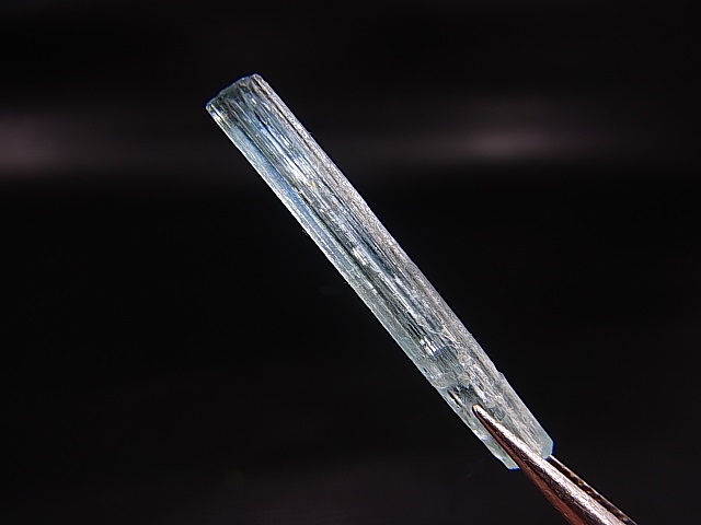 画像: ロシア・ザバイカル産アクアマリン柱状結晶原石 4.1カラット