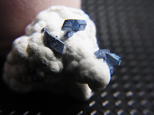 画像: 逸見石＆千代子石 0.8g