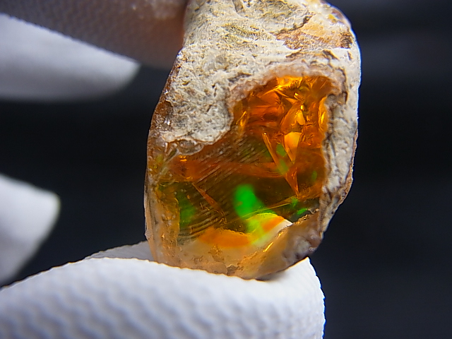 画像: エチオピアンオパール原石 23.7カラット