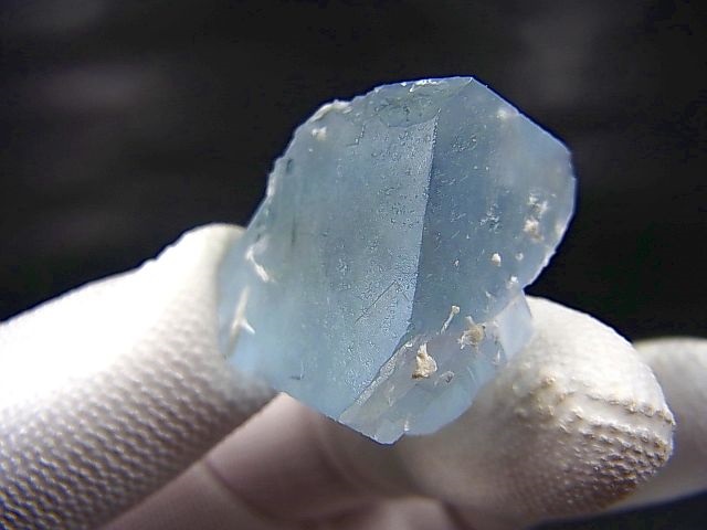 画像: フランス・ピュイドドーム産フローライト原石 25.4g