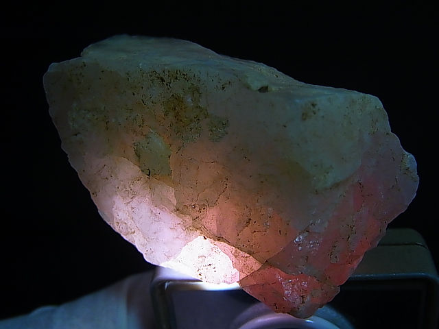 画像: 福島県桜石山産ローズクォーツ（紅石英）原石 73.9g