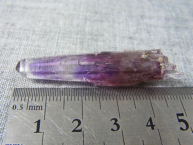 画像: メキシコ・ゲレロ産アメジストポイント 5.9g