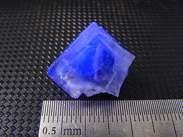 しんちゃんヤオガンシャン産　ブルーウィンドウターコイズブルーフローライト しんちゃんヤオガンシャン産 ブルーウィンドウターコイズブルー