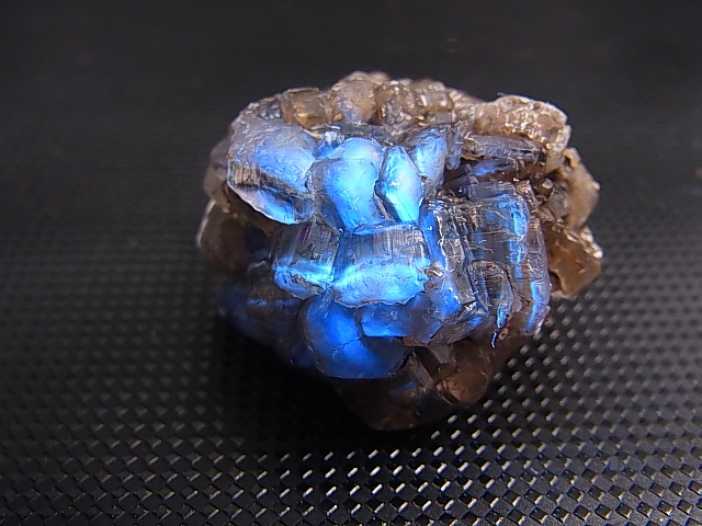 画像2: ドイツ・ザクセン州産フローターセレナイト 31.9g