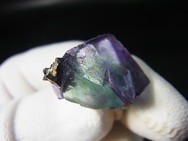 【47g】中国 ヤオガンシャン産 ブルーパープルフローライト 煙水晶共生 中国 ヤオガンシャン産 フローライト・水晶|ハッピーギフト