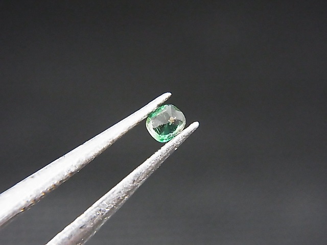 画像: パキスタン産ラズライト(天藍石)・ルース 0.05カラット