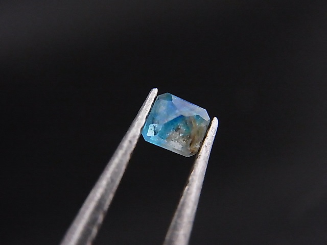 画像: ジンバブエ産ユークレース・ルース  0.2カラット