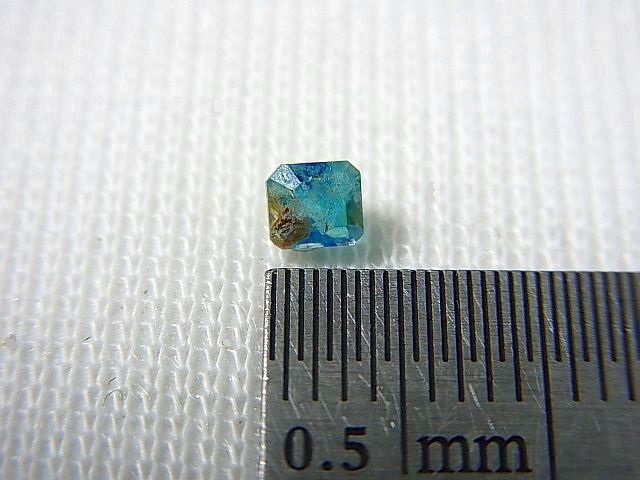 画像: ジンバブエ産ユークレース・ルース  0.2カラット