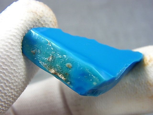 画像: 飯盛ラボストーン（IL-stone）「ターコイズブルーカラー」ガラス原石 34.2カラット