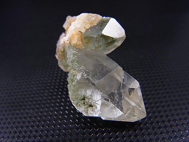 画像: ブラジル・ミナスジェライス州産バーストクローライトイン水晶 17.0g