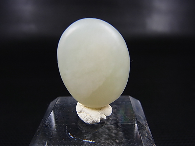 画像1: 和田玉（ホータンぎょく）「羊脂白玉」オリジナルビーズ 約20×16×7.5mm