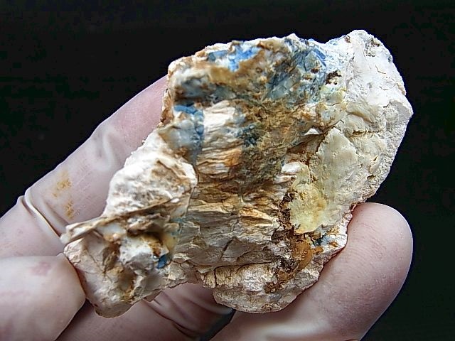 画像: ベトナム・タインホア産アクアマリン/カオリナイト原石 57.3g