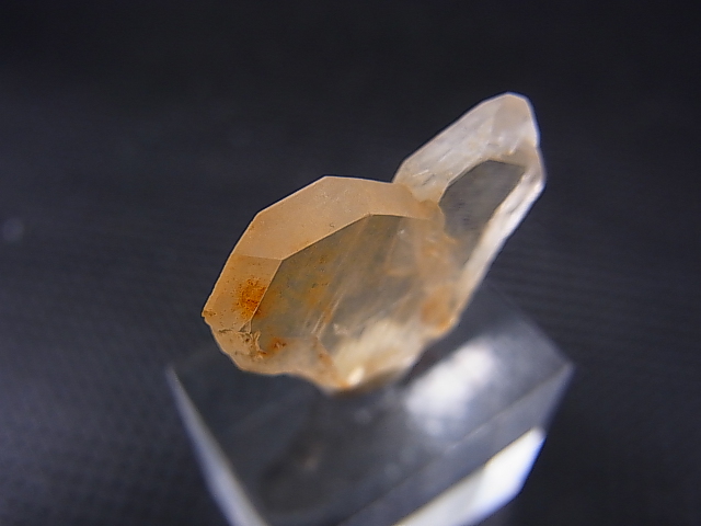 画像: 奈留島産日本式双晶（ハート型） 1.3g