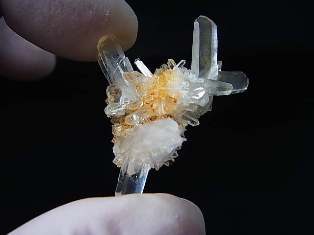 画像: メキシコ産日本式双晶水晶クラスター（V字型） 4.6g