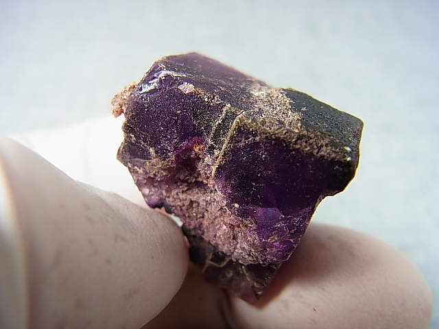 【メキシコ/オハエラ産】フローライト メキシコ・オハエラ鉱山産フローライト原石（赤色蛍光） 47.2g