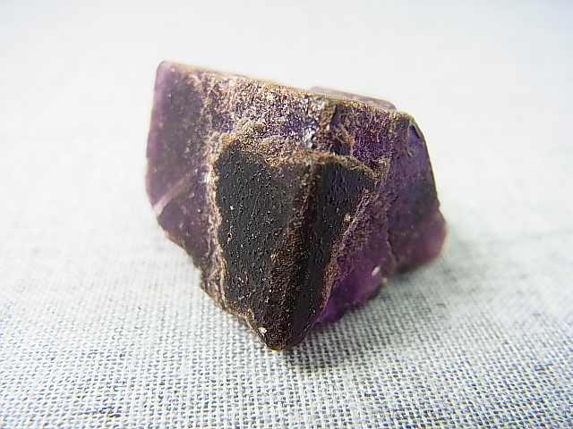 画像: メキシコ・オハエラ鉱山産フローライト原石（赤色蛍光） 20.0g