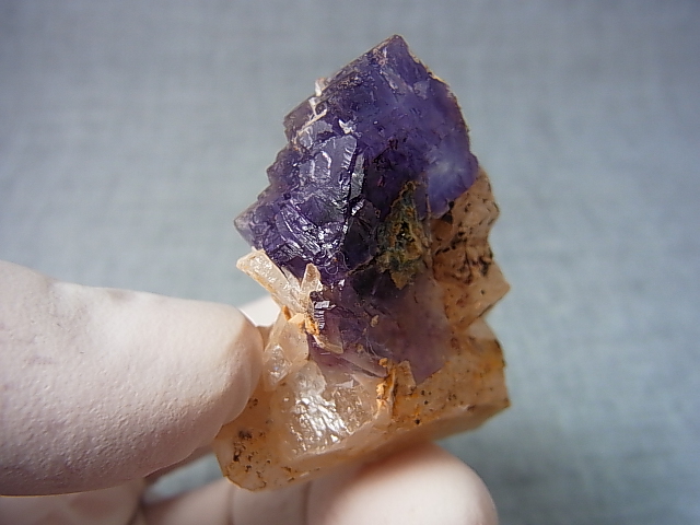 【標本no.5】メキシコ　オハエラ産　フローライト原石　赤蛍光 標本no.5】メキシコ オハエラ産 フローライト原石 赤蛍光 標本no