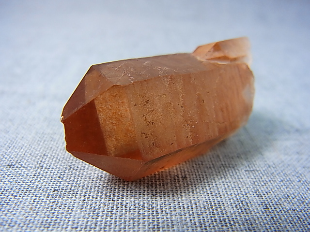 画像: スウェーデン産ヘマタイト（タンジェリン）水晶ポイント 14.5g