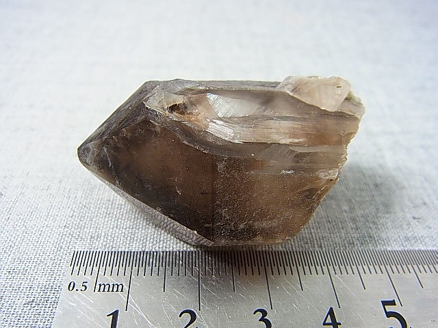 画像: ノルウェー産スモーキークオーツ（トラピチェ） 34.3g