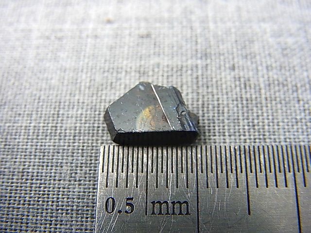 画像: ノルウェー産アナテース原石結晶（レッド透過） 0.5g