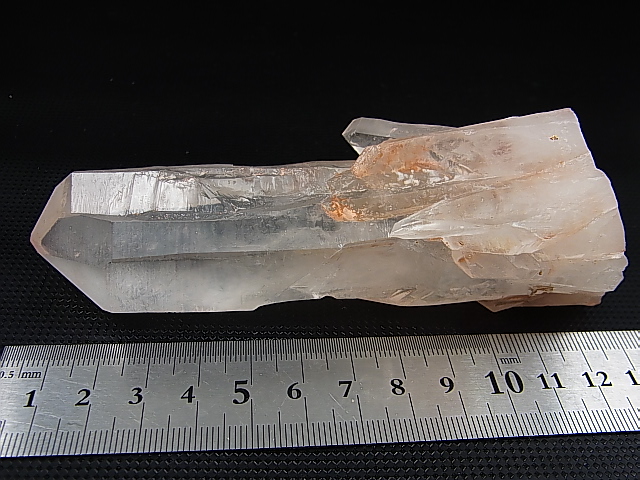 画像: キャビネットサイズ：マダガスカル産ピンク水晶 231.7g