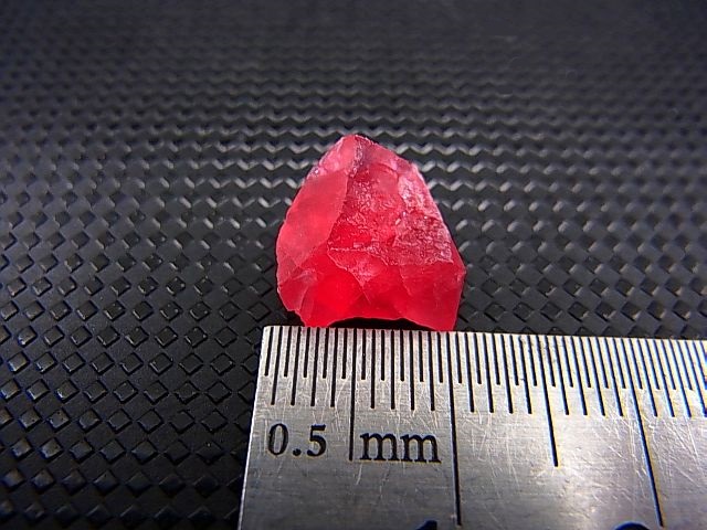 画像: ジェム品質：ブラジル産ヴィヴィッドレッドロードナイト結晶 4.0カラット