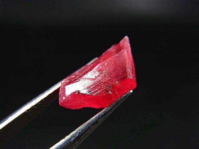 画像: ジェム品質：ブラジル産ヴィヴィッドレッドロードナイト結晶 3.9カラット