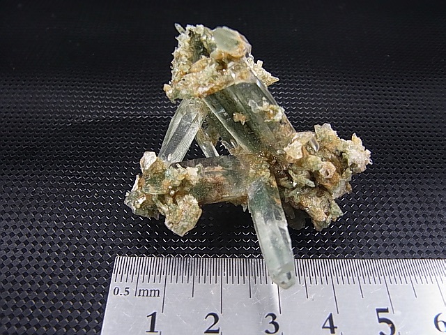 画像: インド・マニカラン産グリーン水晶（ファントム/ソリューション型） 17.9g