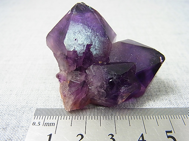 希少♡コンゴ産アメジストポイントクラスターNo.1370 天然石】希少なコンゴ産アメジスト クラスター 約3キロ - メルカリ