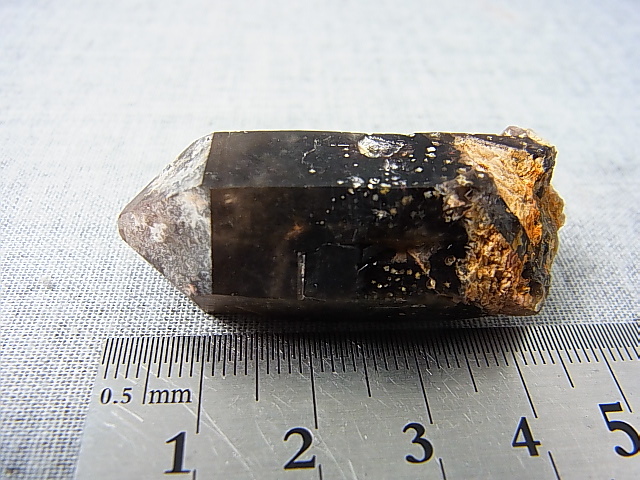 画像: フィンランド・ウフルー産モリオン（黒水晶/ケアンゴーム） 20.5g