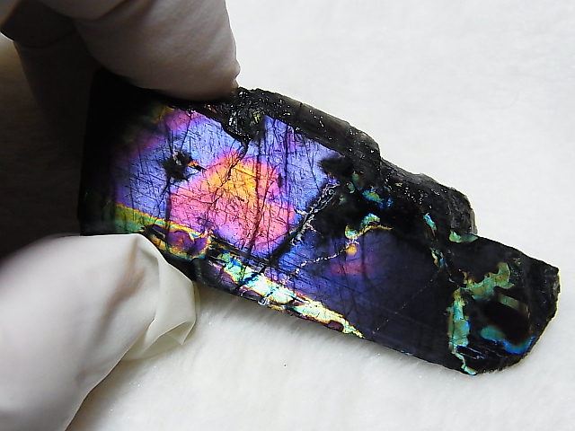 画像: フィンランド・ユレマー産スペクトロライト（パープルヴィオラミックス）研磨スライス 25.0g