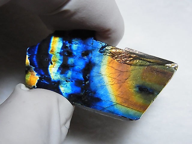 画像: フィンランド・ユレマー産スペクトロライト（ブルーマトリクス）研磨スライス 4.1g