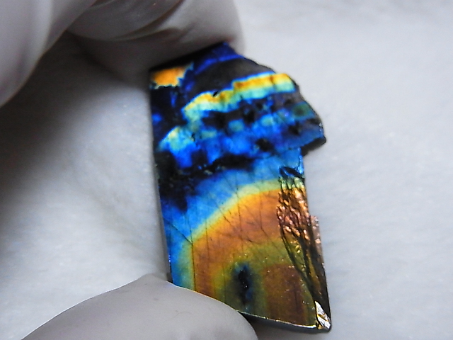 画像: フィンランド・ユレマー産スペクトロライト（ブルーマトリクス）研磨スライス 4.1g