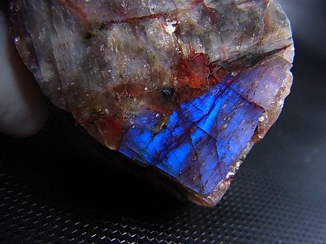 画像: ヘルシンキスペクトロライト（ブルームーンストーン）研磨原石（2面研磨） 204.1g