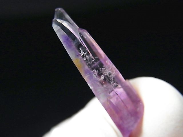 画像: メキシコ・ゲレロ産アメジストポイント（連晶） 1.8g