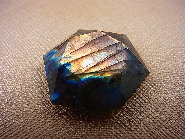 画像: マダガスカル産ラブラドライト六芒星（ブルー/オレンジシラー） 12.1g