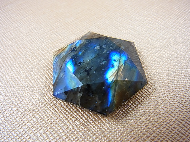 画像: マダガスカル産ラブラドライト六芒星（ブルー/オレンジシラー） 12.1g