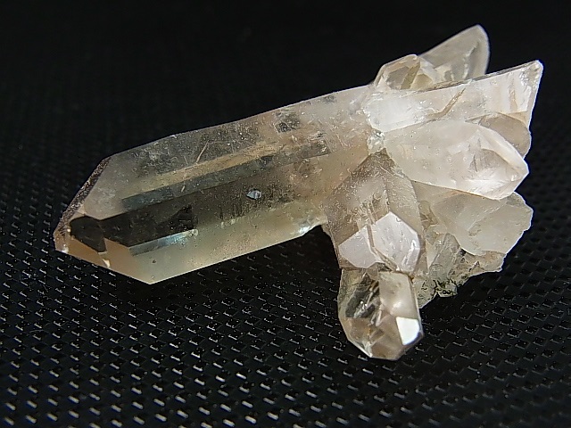 画像: ノルウェー産ライトスモーキー水晶（連晶/アナテース付） 18.9g