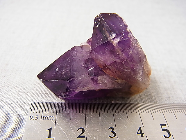 画像: コンゴ産カラーシフト/ディープカラーアメジストクラスター 34.1g