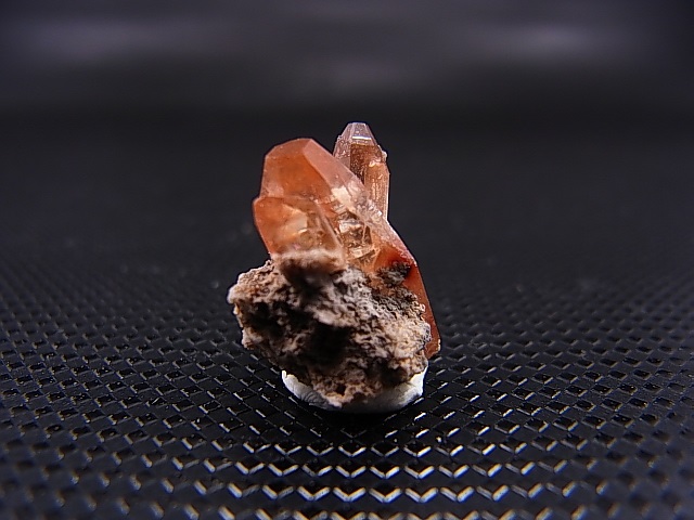 画像: メキシコ産レッドトパーズ原石（連晶） 2.0g