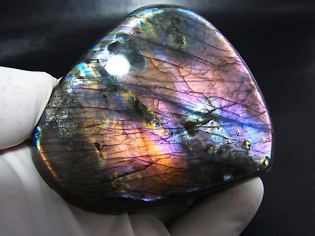 画像2: マダガスカル産ラブラドライト研磨原石（パープルピンク＆ブルー） 272.6g